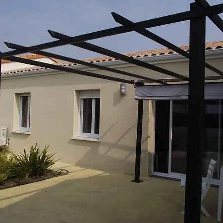 Jolie Maison Avec Jardin Et Terrasse Дом отдыха Saint-Sulpice-de-Royan