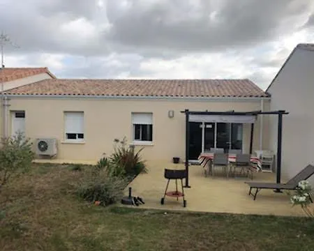 Jolie Maison Avec Jardin Et Terrasse Дом отдыха